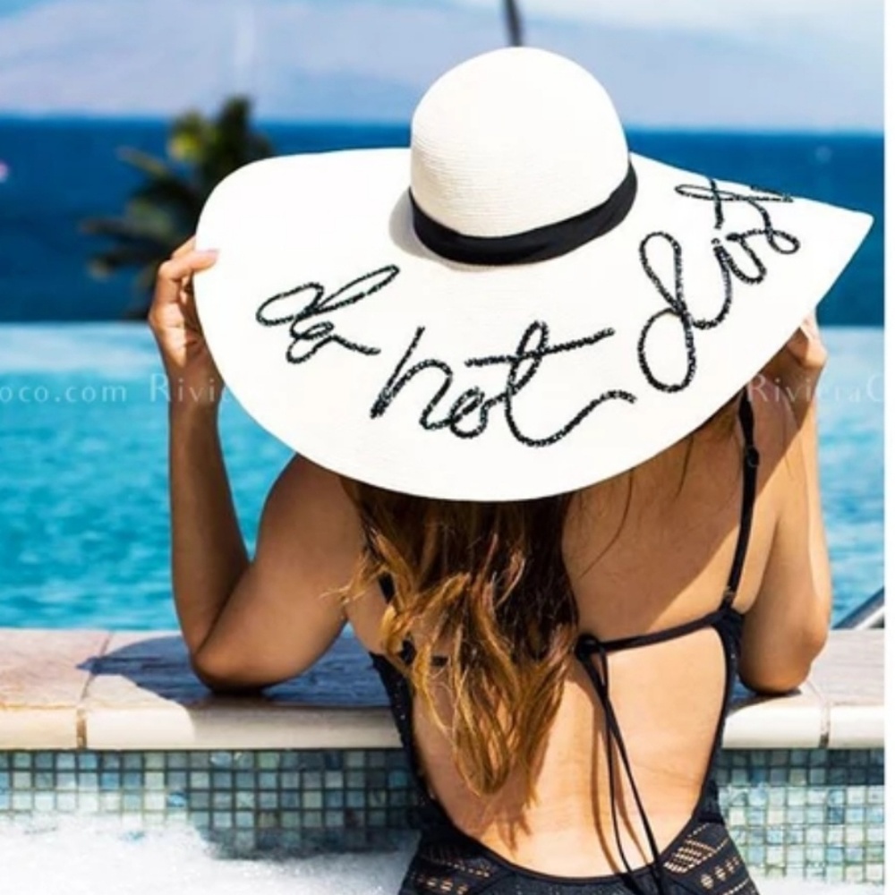 Large Straw Do Not Disturb nwot Hat